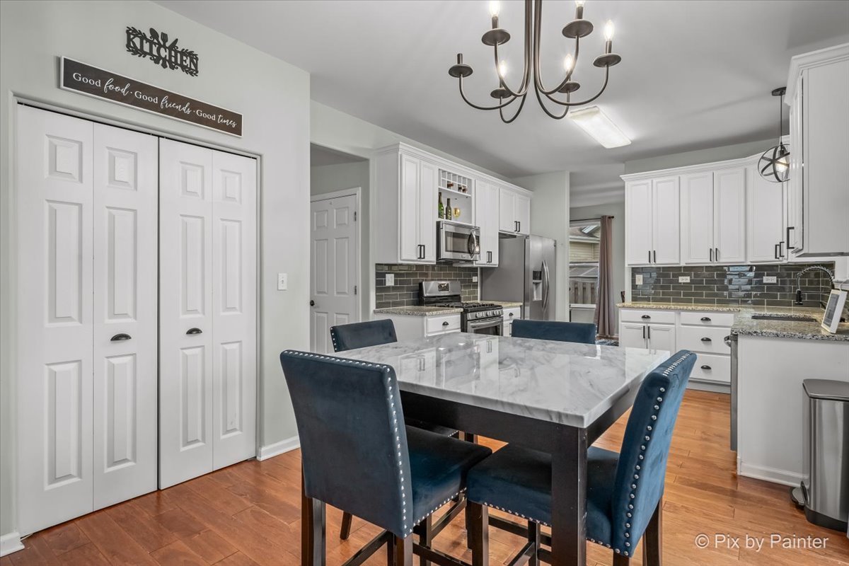 461 Willow Road Lakemoor, IL 60051 - Photo 15 of 55 Gallery Image 15