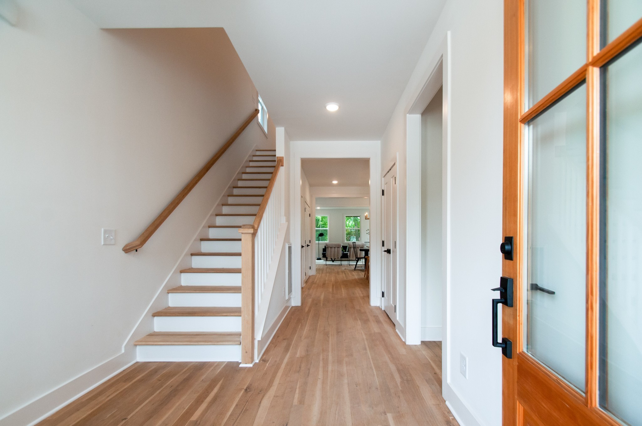 629 American Road, Unit B Nashville, TN 37209 - Photo 5 of 44 Gallery Image 5