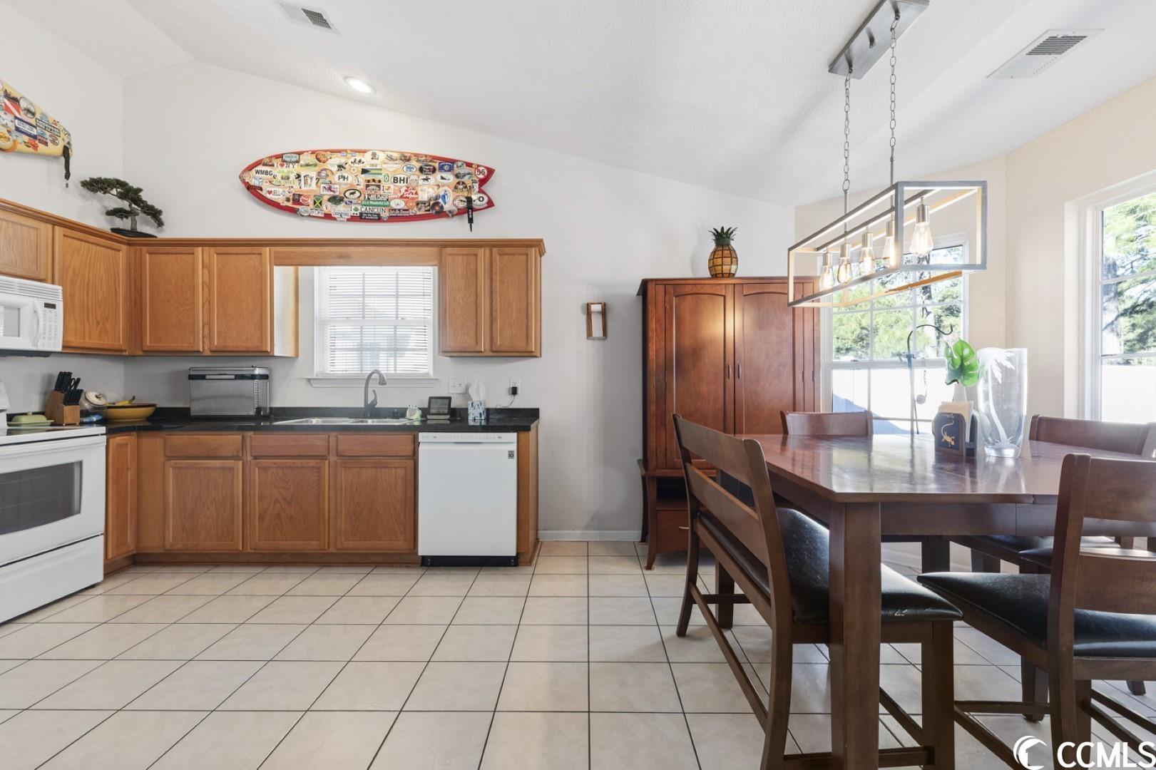 6039 Quinn Road Myrtle Beach, SC 29579 - Photo 11 of 33 Gallery Image 11