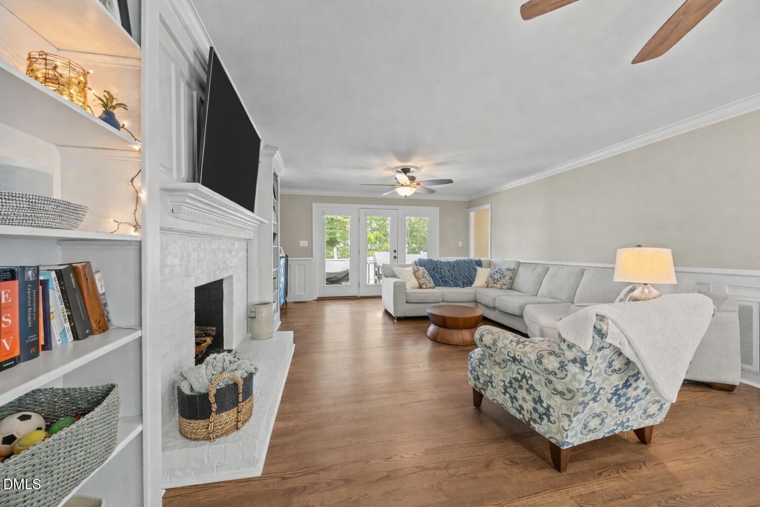 4900 Kinross Court Raleigh, NC 27613 - Photo 8 of 28 Gallery Image 8
