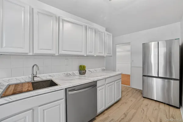 $299,000 | 19 Old Mamaroneck Road, Unit 3A, White Plains, NY 10605