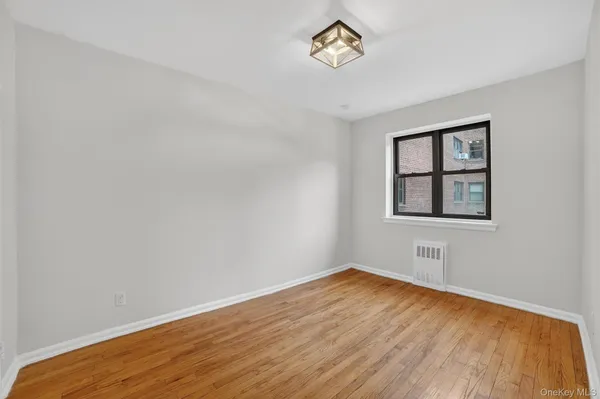 $299,000 | 19 Old Mamaroneck Road, Unit 3A, White Plains, NY 10605