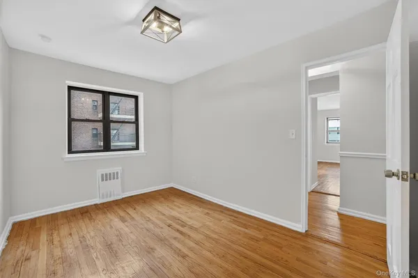 $299,000 | 19 Old Mamaroneck Road, Unit 3A, White Plains, NY 10605