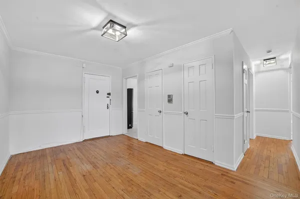 $299,000 | 19 Old Mamaroneck Road, Unit 3A, White Plains, NY 10605