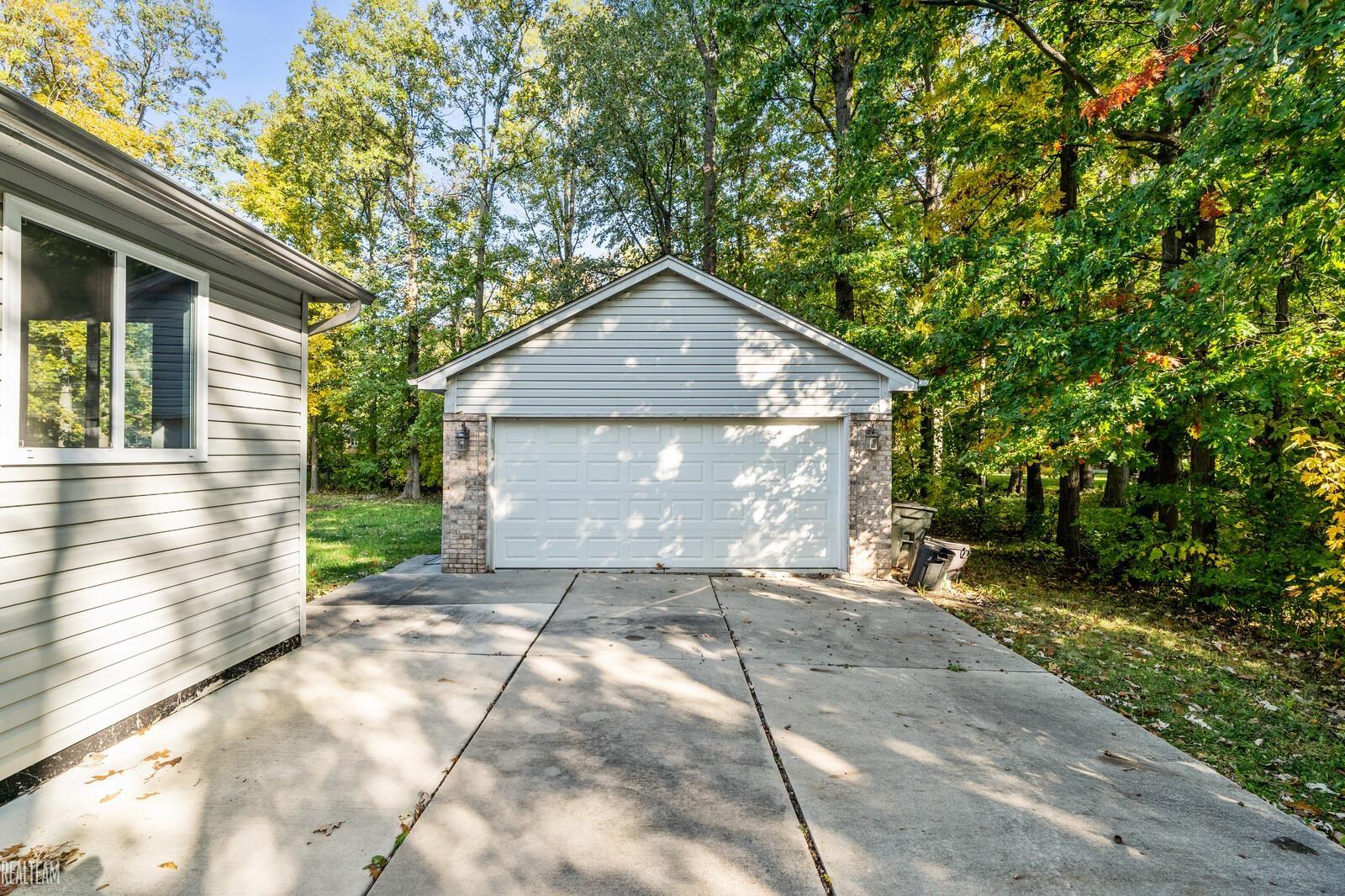 48020 Fuller Road New Baltimore, MI 48051 - Photo 25 of 29 50125647-24.JPG