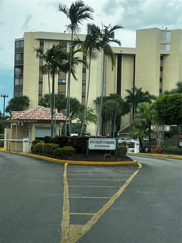 $250,000 | 7200 Radice Court, Unit 709, Lauderhill, FL 33319