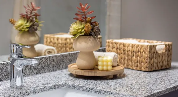 $2,111 | 1505 Oliver Street, Unit 425, Houston, TX 77007