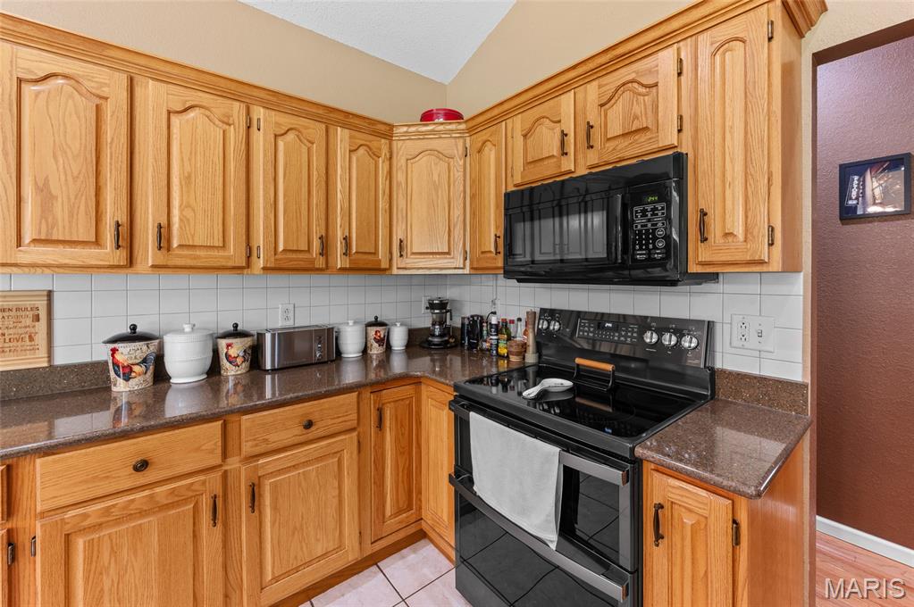 405 Fairwood Hills Road O'Fallon, IL 62269 - Photo 13 of 55 Gallery Image 13