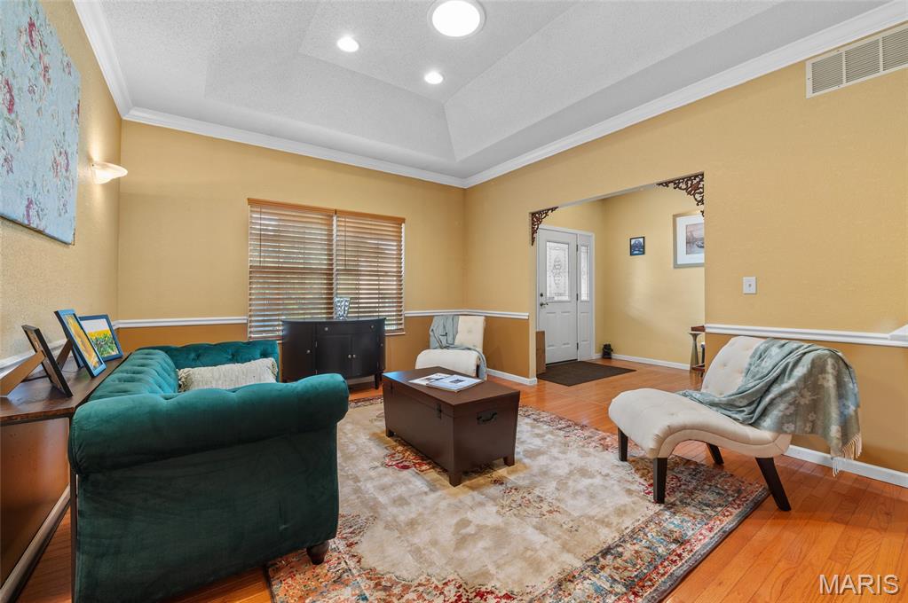 405 Fairwood Hills Road O'Fallon, IL 62269 - Photo 3 of 55 Gallery Image 3