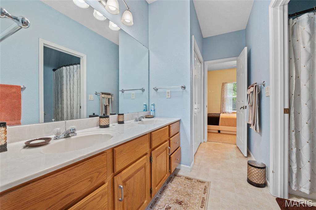 405 Fairwood Hills Road O'Fallon, IL 62269 - Photo 31 of 55 Gallery Image 31