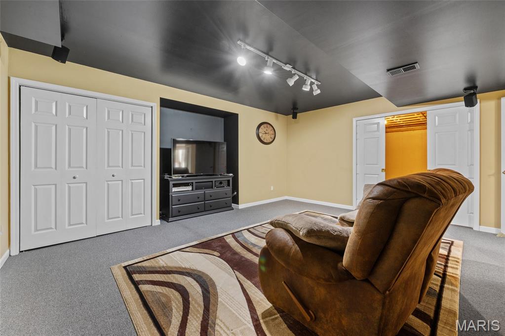 405 Fairwood Hills Road O'Fallon, IL 62269 - Photo 42 of 55 Gallery Image 42