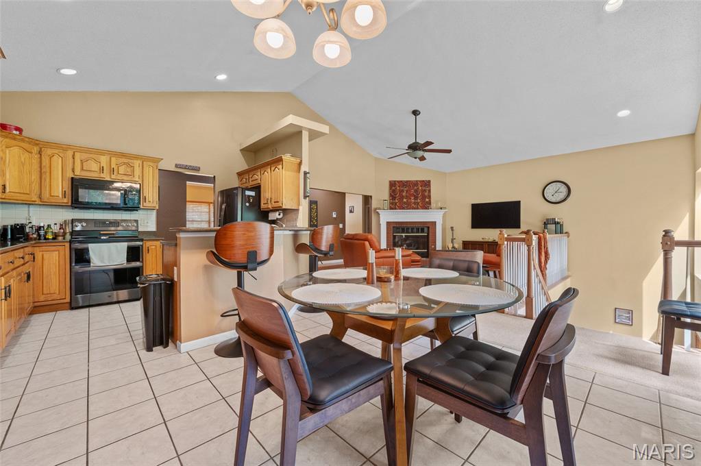 405 Fairwood Hills Road O'Fallon, IL 62269 - Photo 8 of 55 Gallery Image 8
