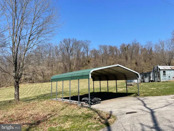 $2,500 | 12399 Shue Court, Glen Rock, PA 17327