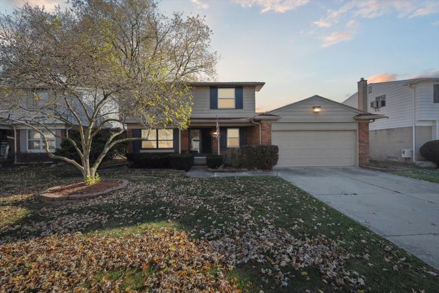 $305,000 | 27096 Pierce Street, Southfield, MI 48076
