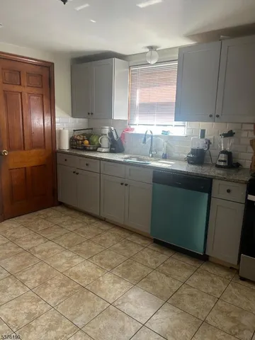 $2,600 | 557 N Avenue East, Westfield, NJ 07090