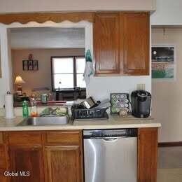 667 Geyser Road, Unit 4 Milton, NY 12020 - Photo 5 of 7 kitchen 2