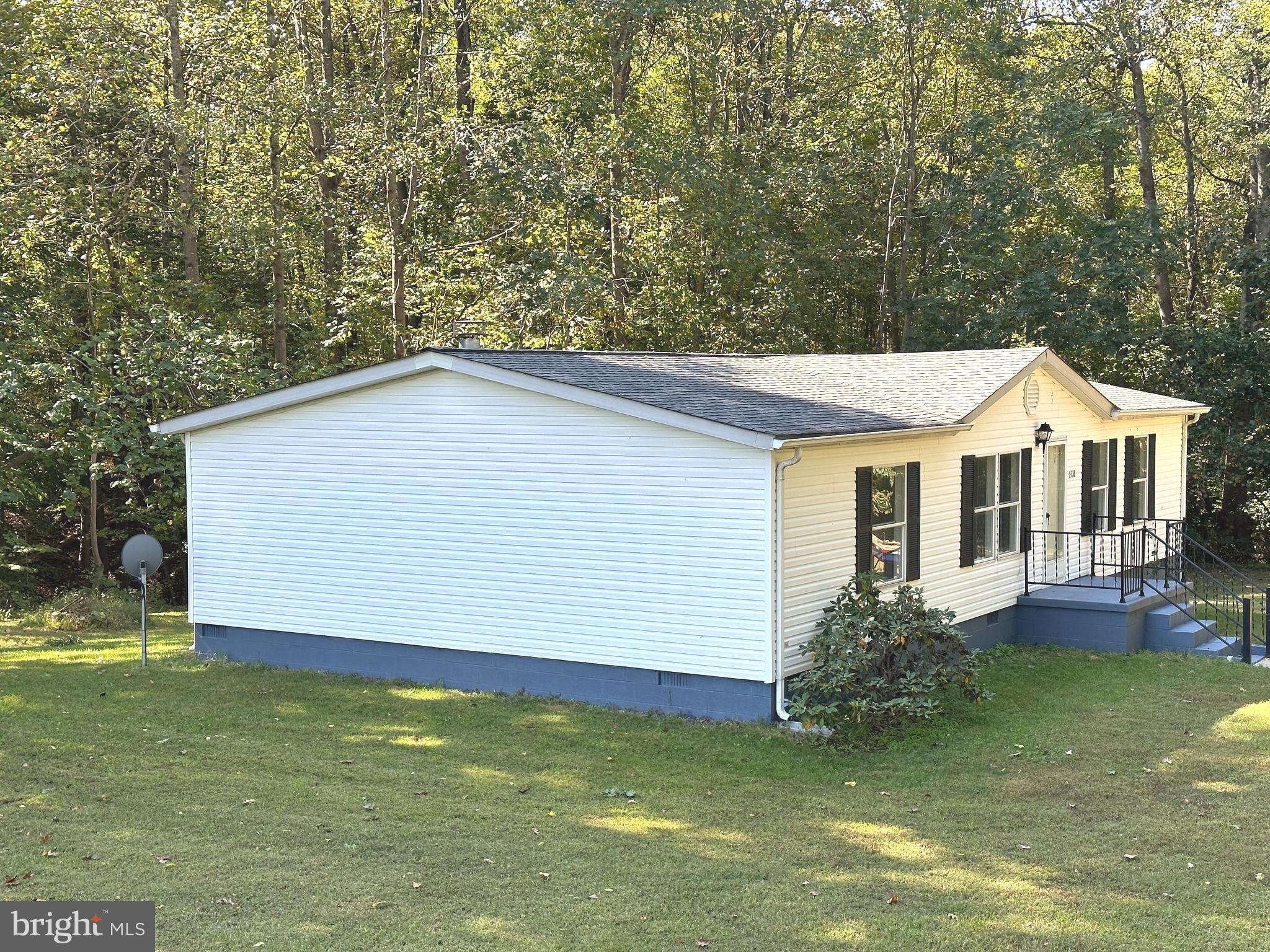 5318 Igo Road King George, VA 22485 - Photo 4 of 19 Gallery Image 4