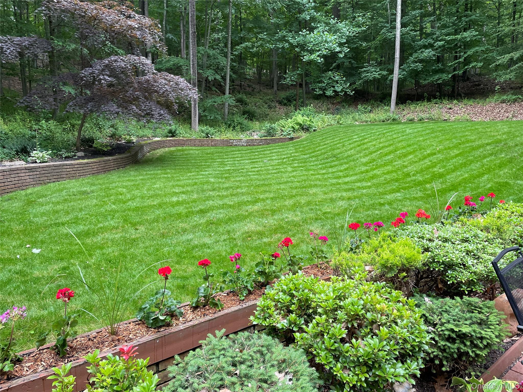 126 Croton Lake Road Katonah, NY 10536 - Photo 4 of 26