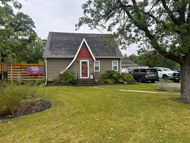 $239,900 | 609 South Main Street, Badger, MN 56714