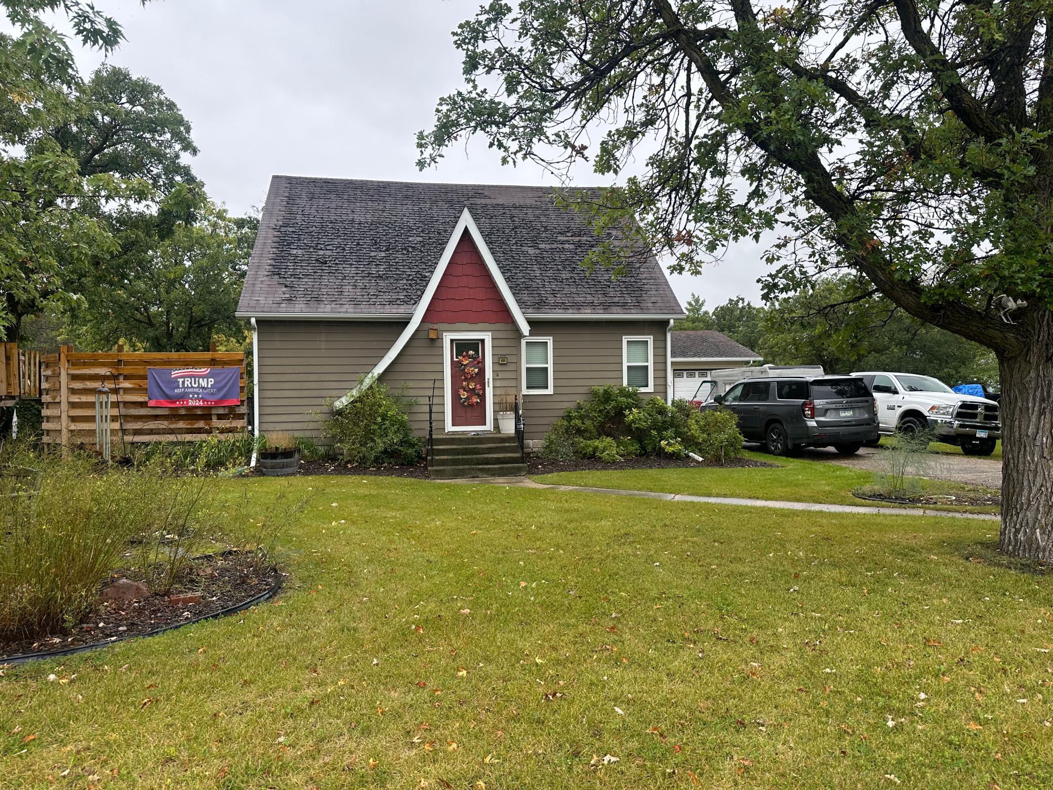 609 South Main Street Badger, MN 56714 - Photo 2 of 32