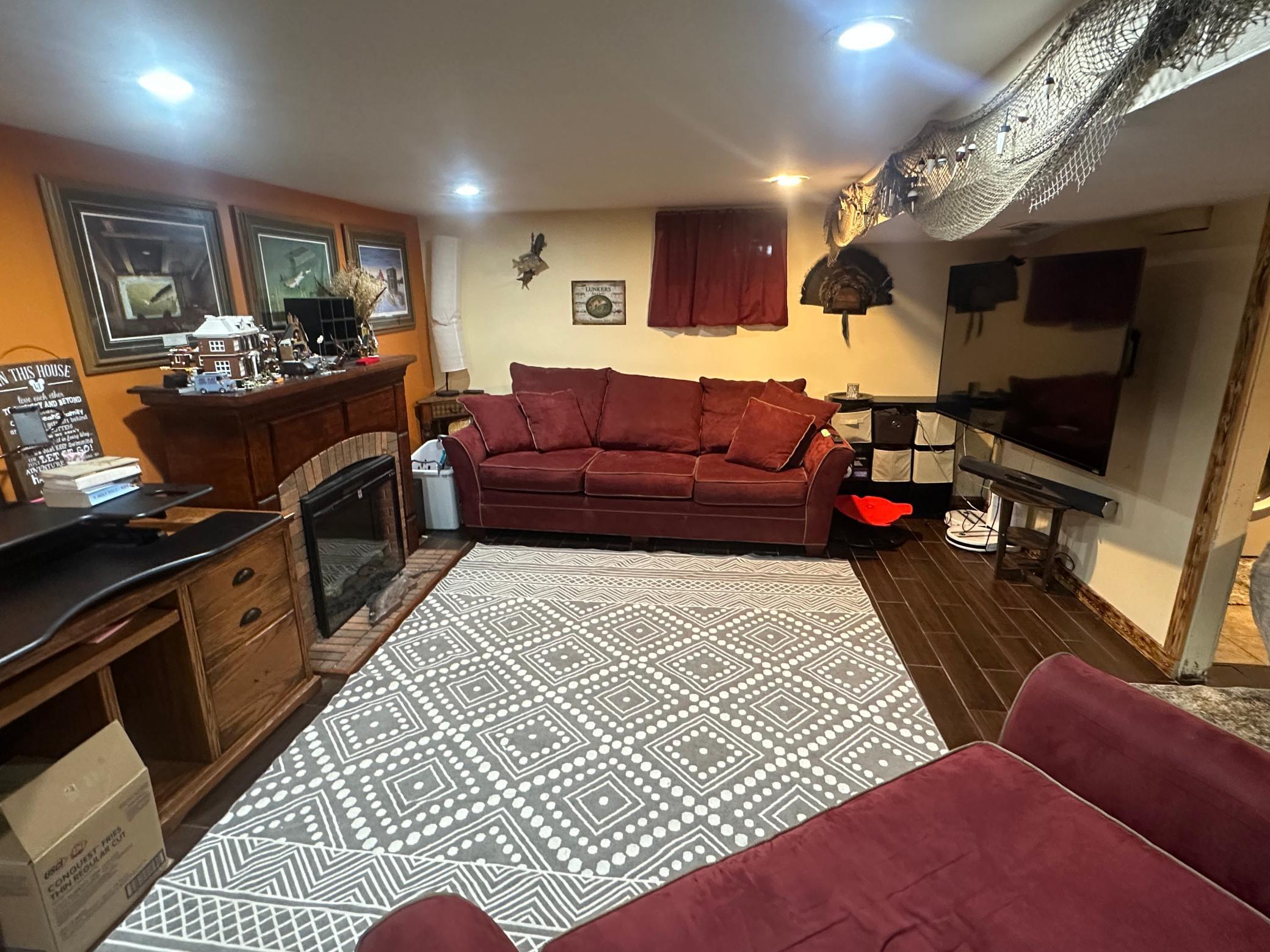 609 South Main Street Badger, MN 56714 - Photo 25 of 32