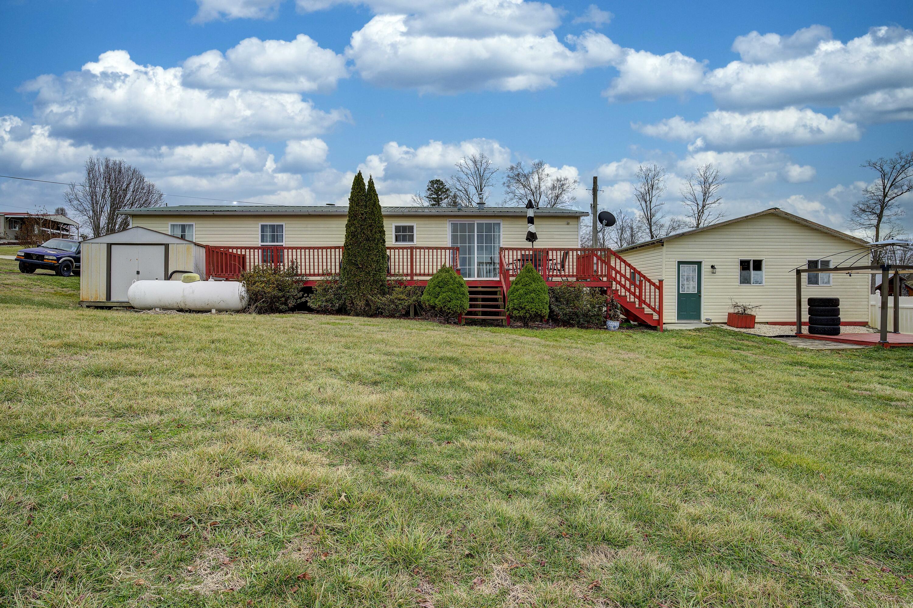 575 Barren Valley Road Chuckey, TN 37641 - Photo 35 of 41 Barren-32