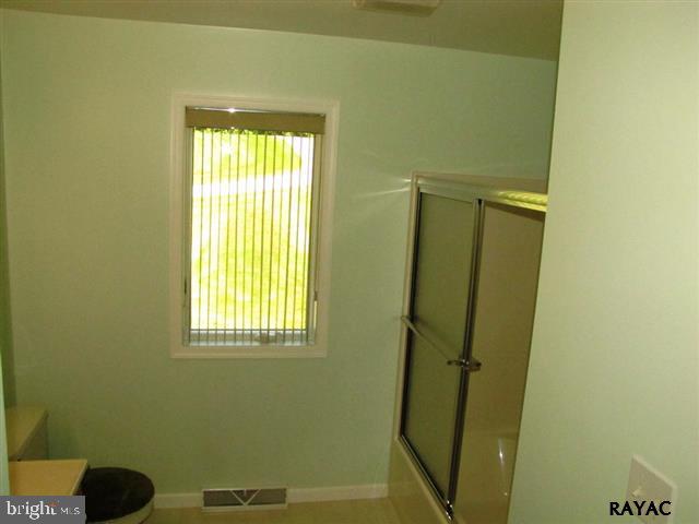 4040 Ore Bank Road York, PA 17406 - Photo 15 of 32 Gallery Image 15