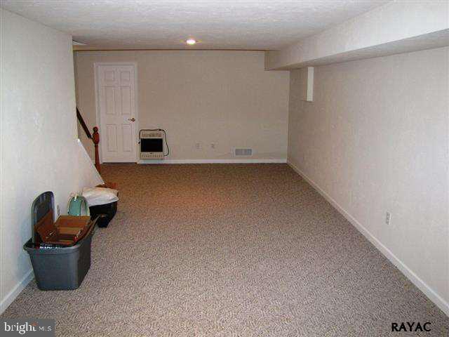 4040 Ore Bank Road York, PA 17406 - Photo 20 of 32 Gallery Image 20