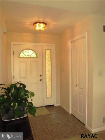 4040 Ore Bank Road York, PA 17406 - Photo 2 of 32 Gallery Image 2