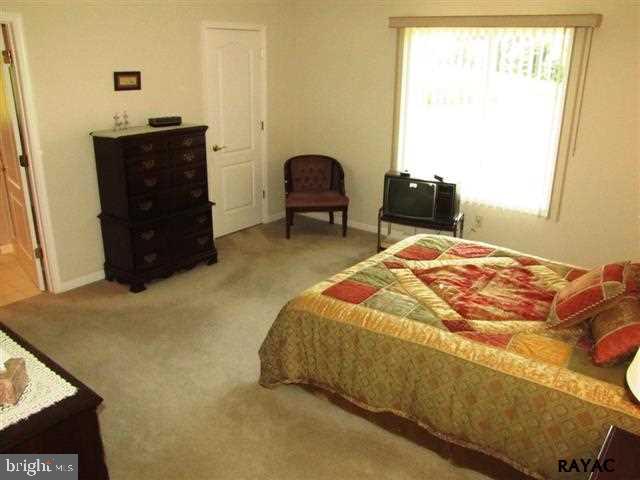 4040 Ore Bank Road York, PA 17406 - Photo 7 of 32 Gallery Image 7