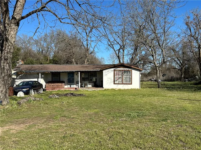 $99,000 | 3738 Highway 14, Mexia, TX 76667