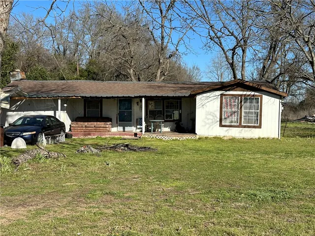 $99,000 | 3738 Highway 14, Mexia, TX 76667