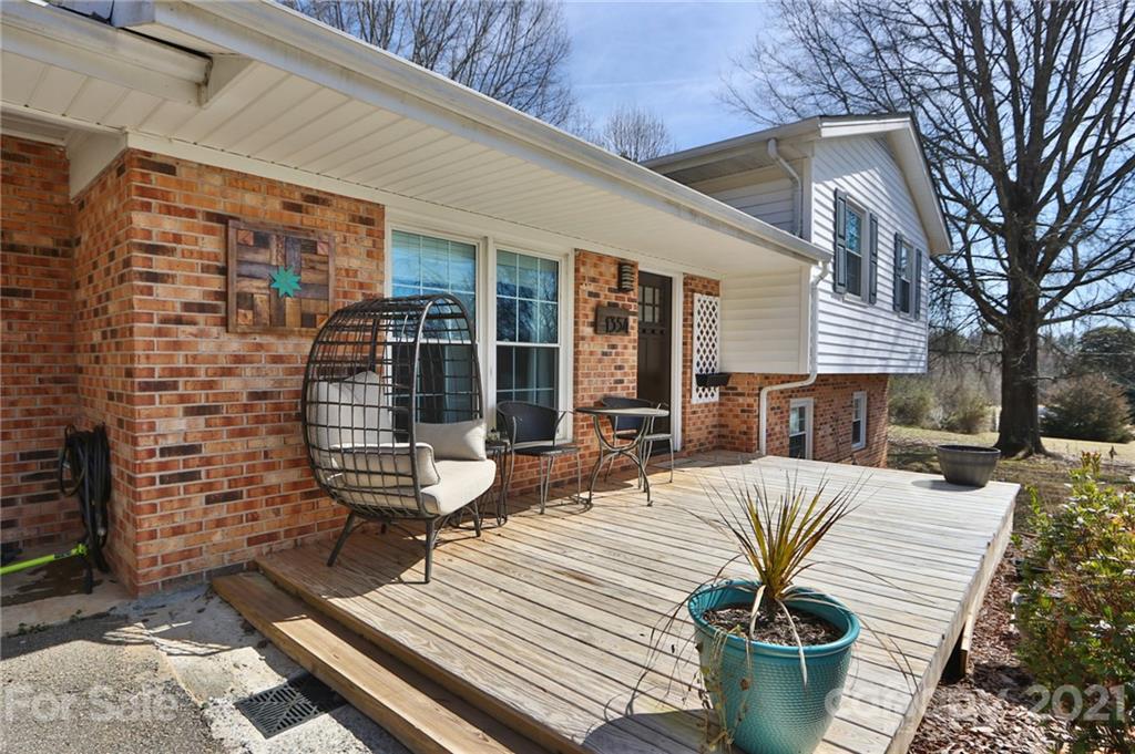 1354 Cb Eller School Road Elkin, NC 28621 - Photo 3 of 31 Gallery Image 3