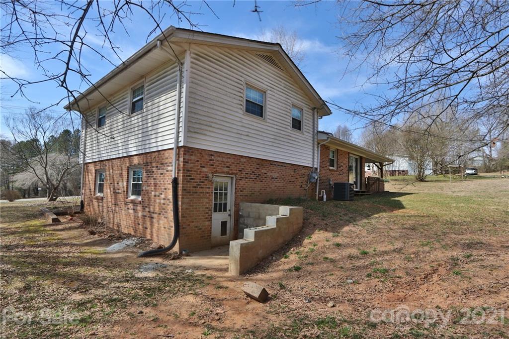 1354 Cb Eller School Road Elkin, NC 28621 - Photo 31 of 31 Gallery Image 31