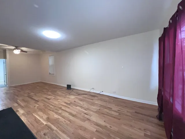 $1,400 | 8919 South Muskegon Avenue, Unit 1F, Chicago, IL 60617