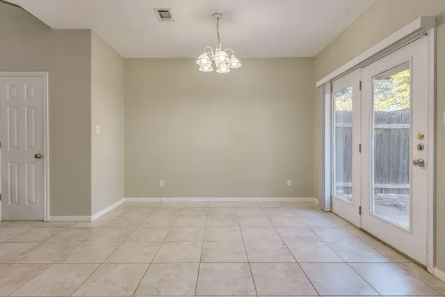 $1,950 | 2100 Pipers Field Drive, Unit 14, Austin, TX 78758