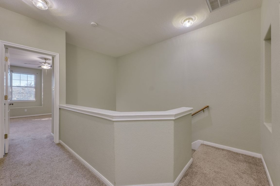 2100 Pipers Field Drive, Unit 14 Austin, TX 78758 - Photo 28 of 30 a view of small space
