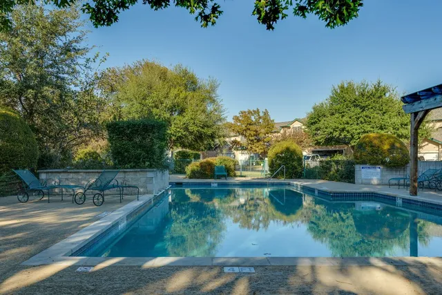 $1,950 | 2100 Pipers Field Drive, Unit 14, Austin, TX 78758