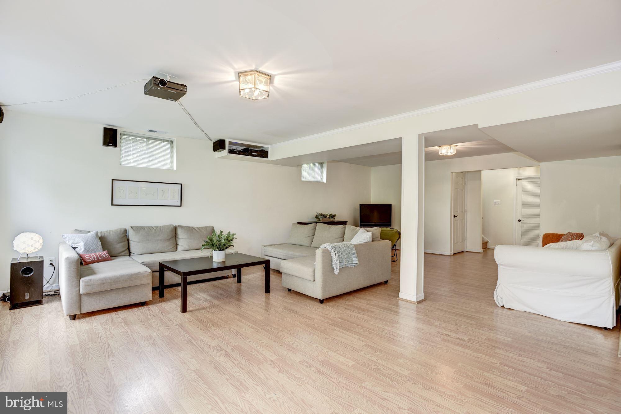 11410 Night Star Way Reston, VA 20194 - Photo 49 of 49 Open floorplan