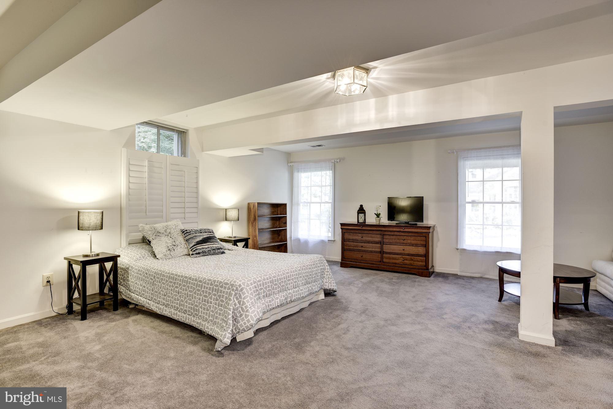 11410 Night Star Way Reston, VA 20194 - Photo 35 of 49 Gallery Image 35