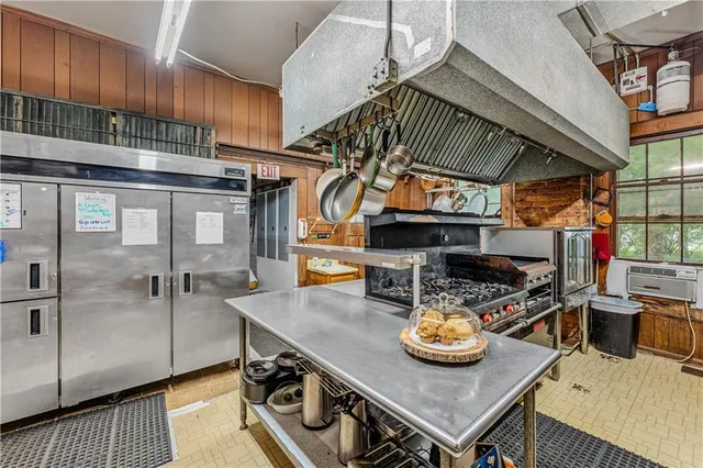 $2,340,000 | 252 Seavy Street, Senoia, GA 30276