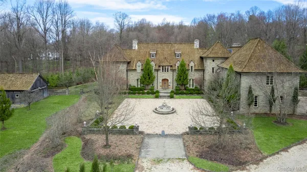 $5,750,000 | 72 Guard Hill Road, Bedford Corners, NY 10549