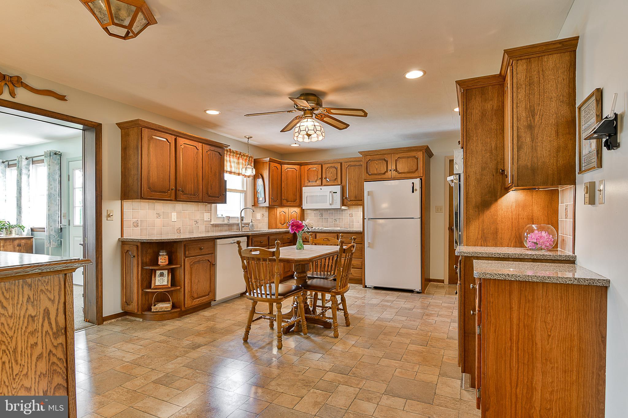 1655 Campus Road Elizabethtown, PA 17022 - Photo 15 of 55