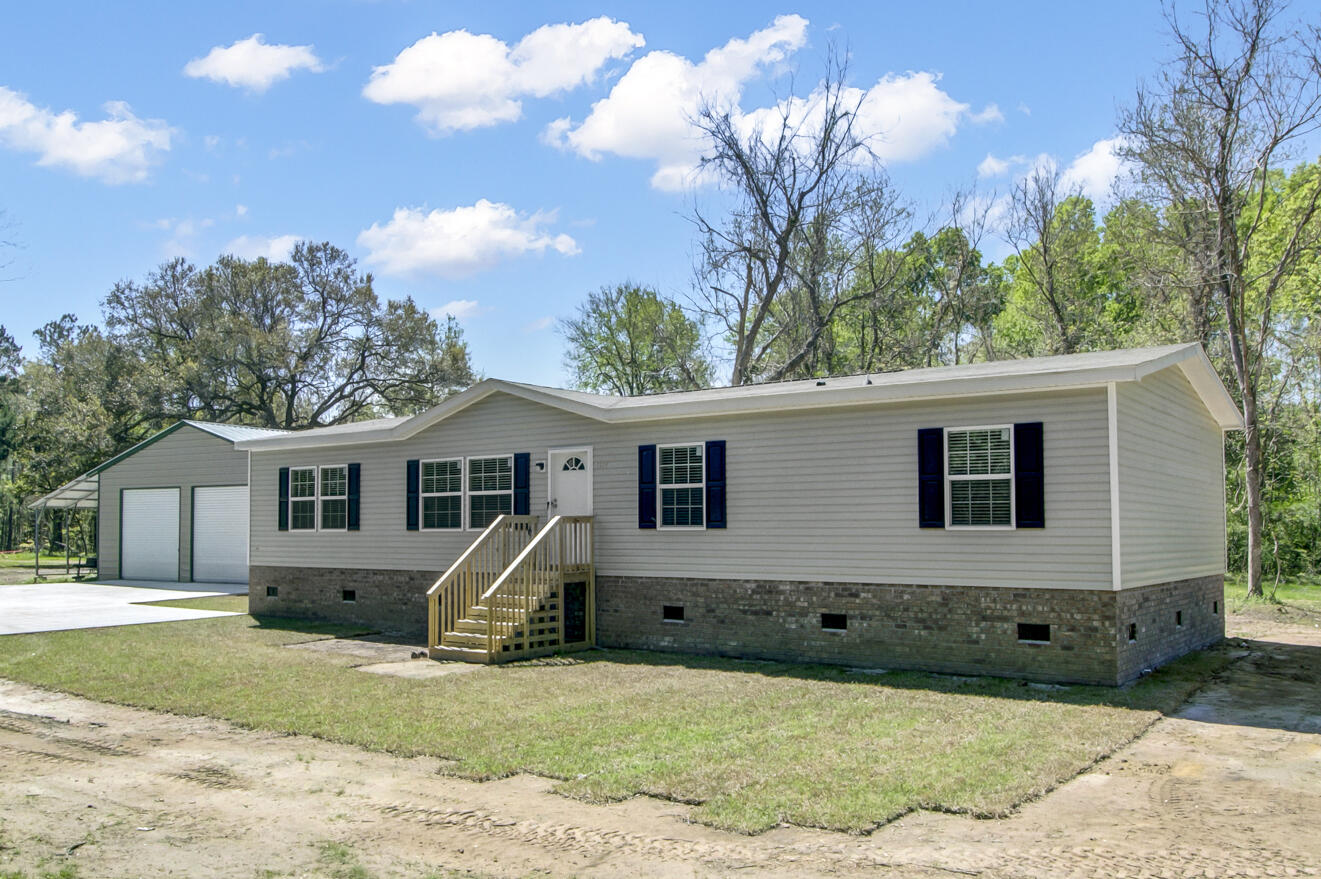 1292 Mendel Rivers Road Bonneau, SC 29431 - Photo 1 of 46 (5)