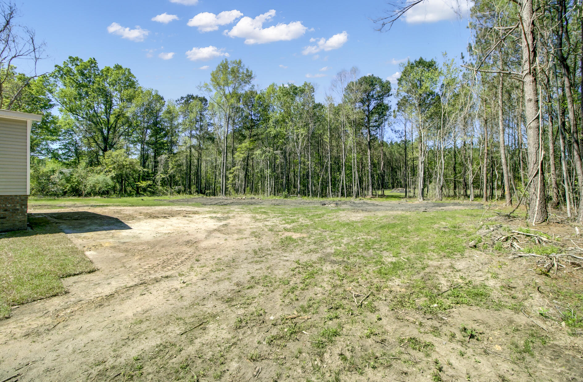 1292 Mendel Rivers Road Bonneau, SC 29431 - Photo 33 of 46 (33)