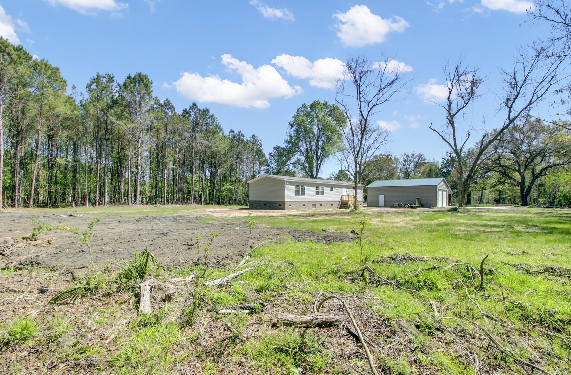 1292 Mendel Rivers Road Bonneau, SC 29431 - Photo 34 of 46 (35)