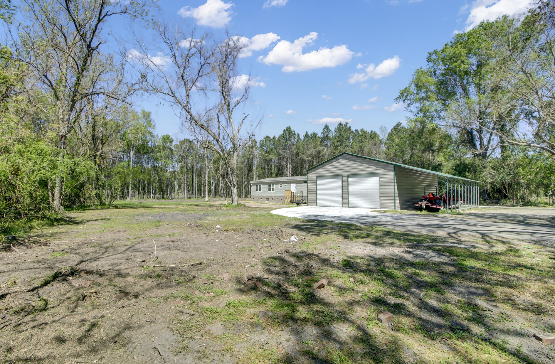 1292 Mendel Rivers Road Bonneau, SC 29431 - Photo 36 of 46 (37)