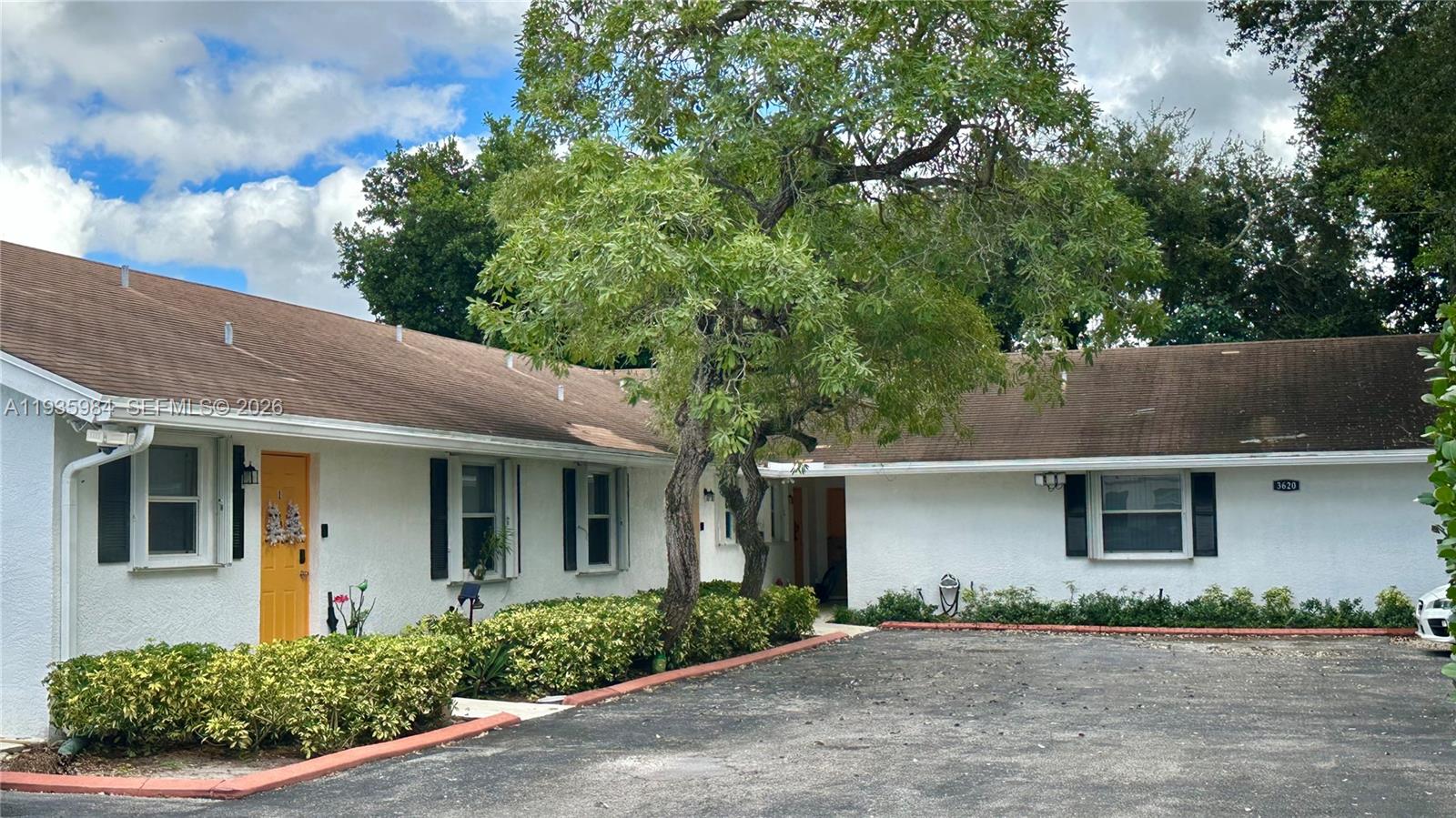 3620 Northwest 91st Avenue Sunrise, FL 33351 - Photo 2 of 13