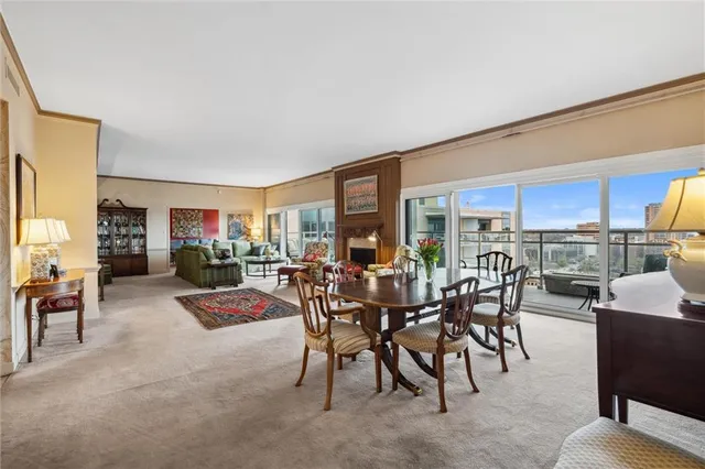 $750,000 | 4545 Wornall Road, Unit 1210, Kansas City, MO 64111