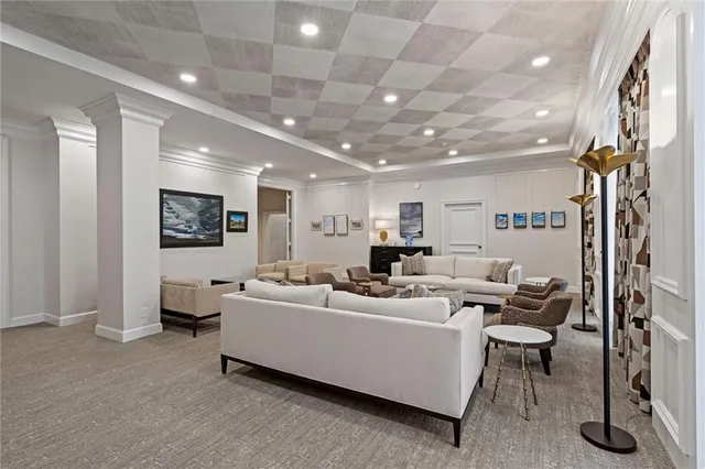 $750,000 | 4545 Wornall Road, Unit 1210, Kansas City, MO 64111